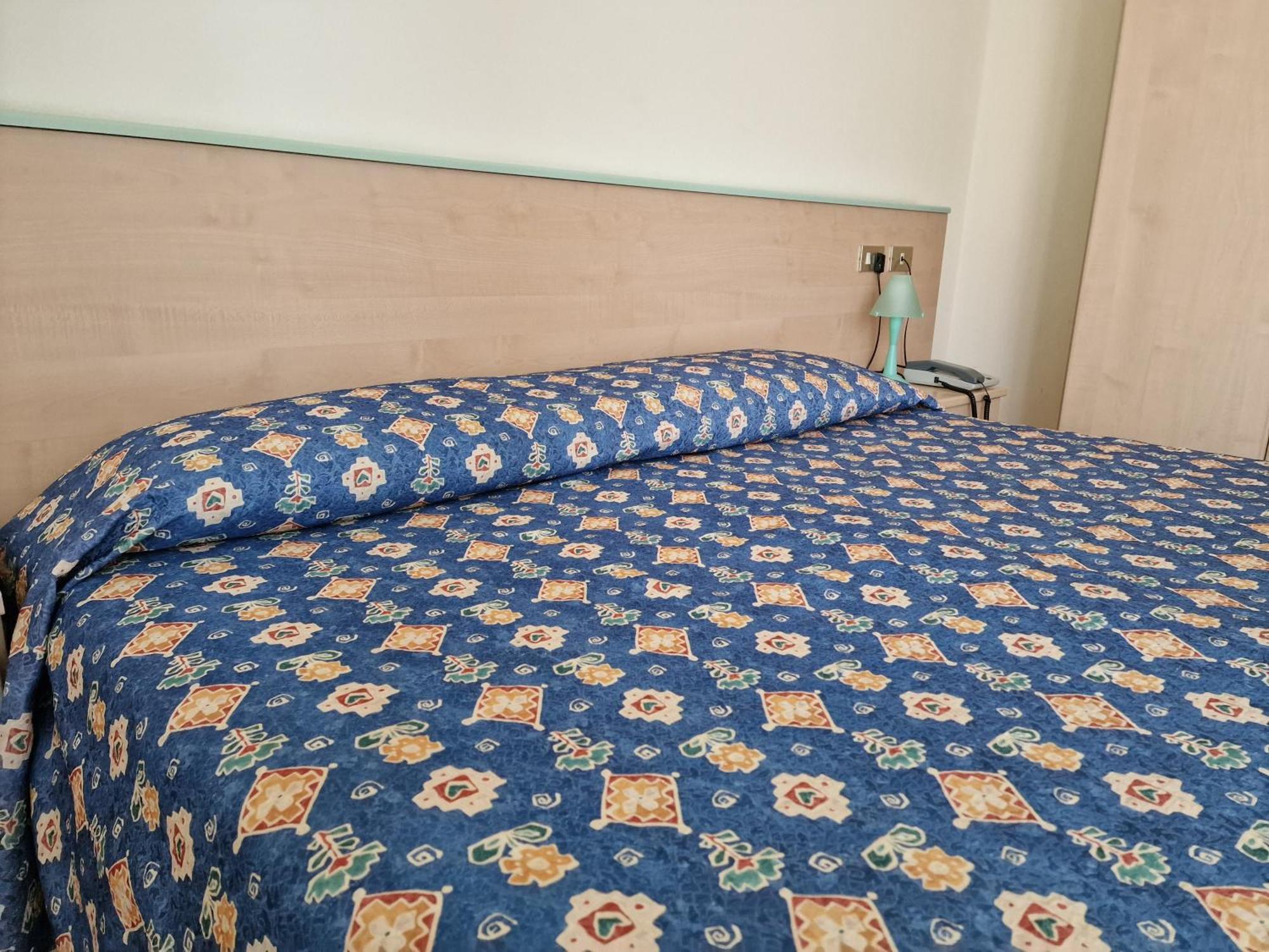Hotel Di Giovanni Bibione Kamer foto
