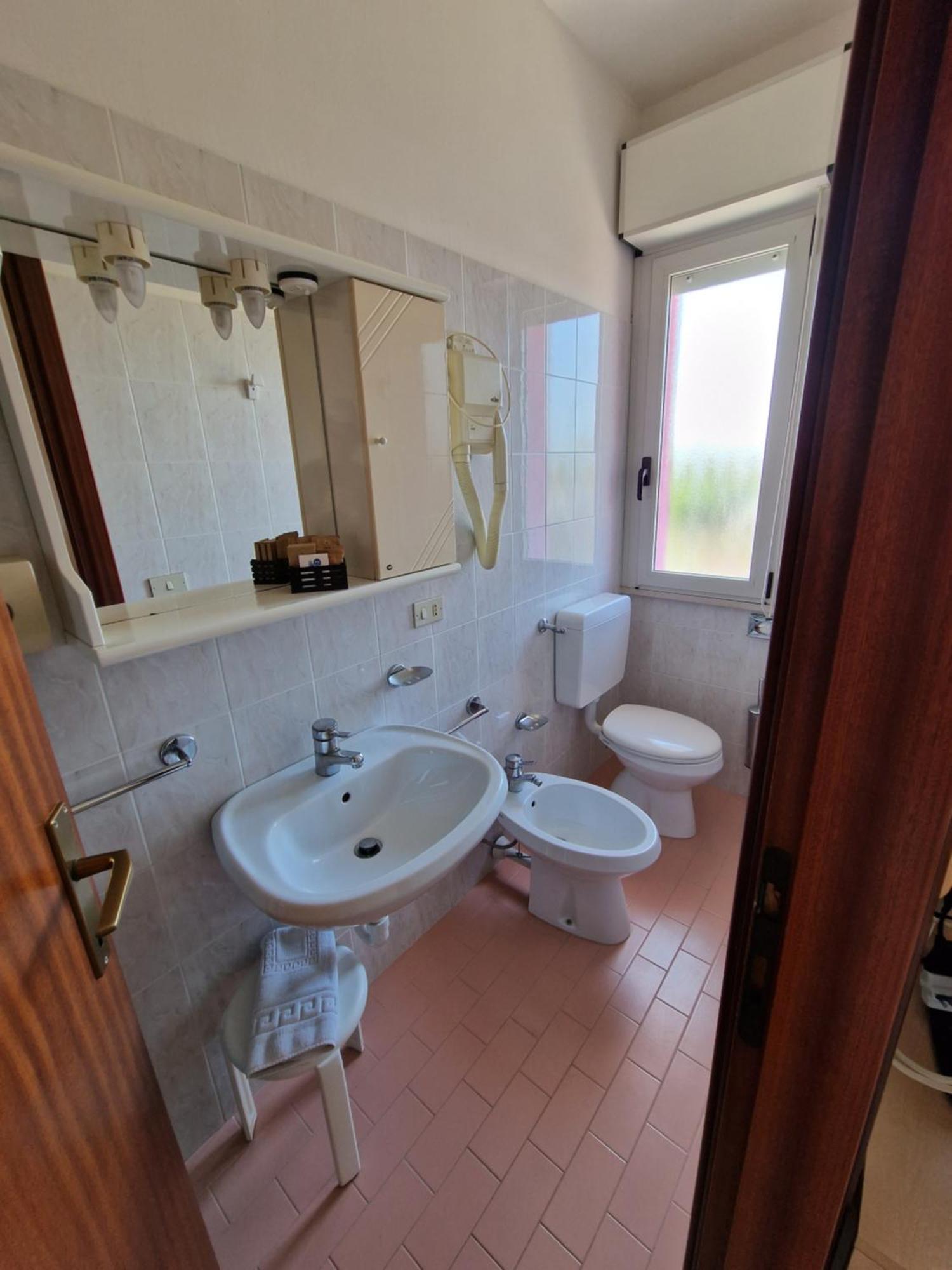 Hotel Di Giovanni Bibione Buitenkant foto