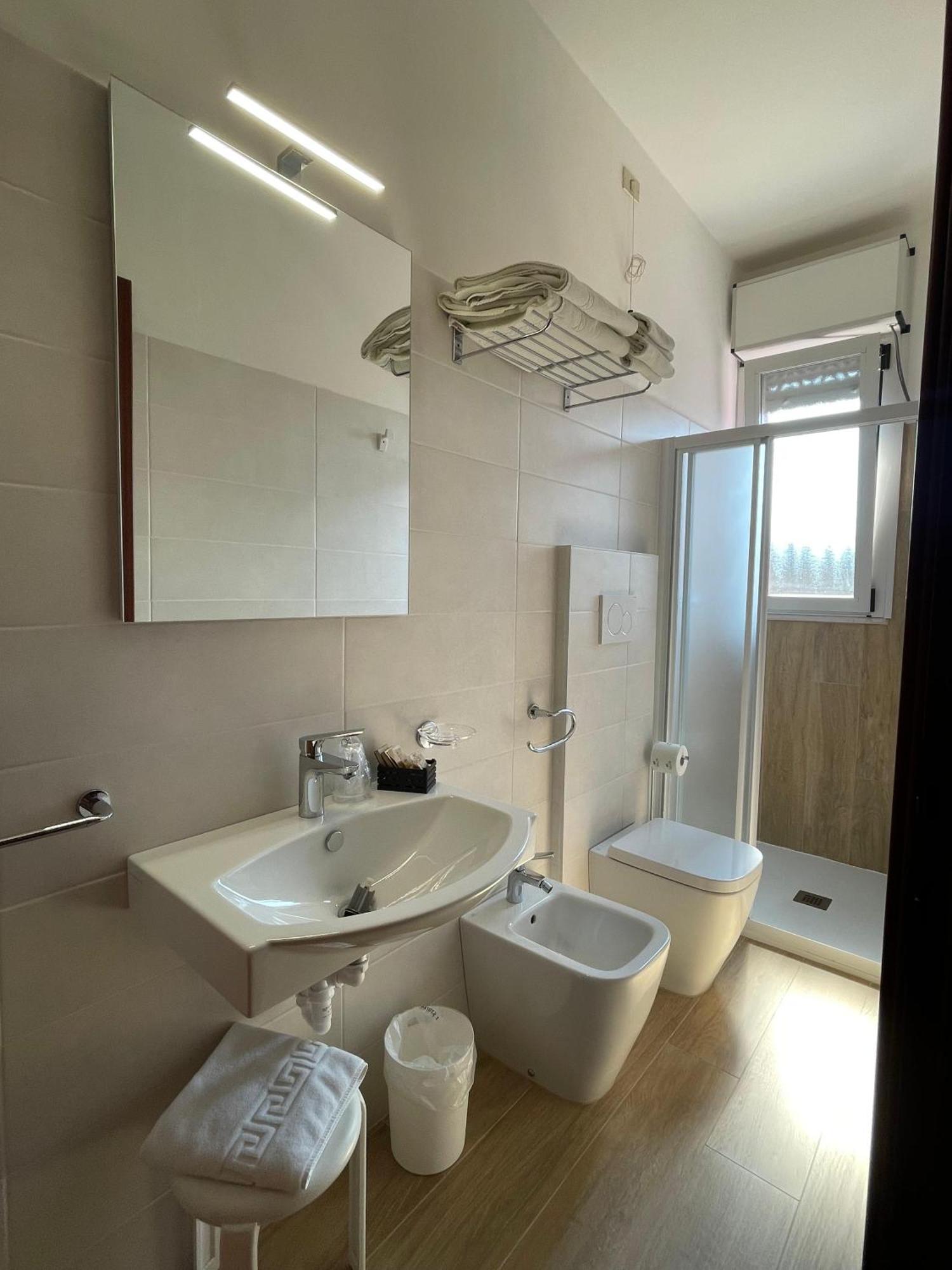 Hotel Di Giovanni Bibione Buitenkant foto